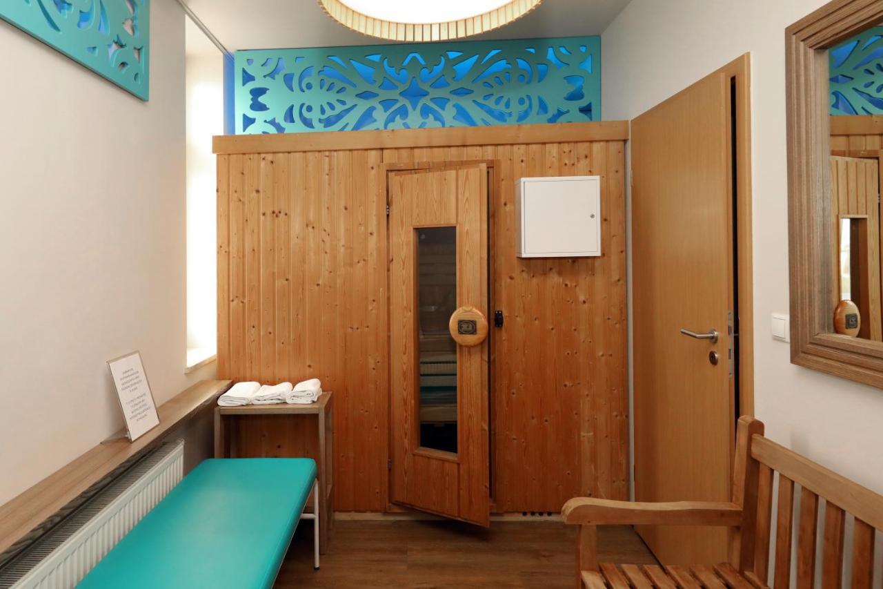 Bialy Dom Henlex Hotel Restauracja Poznań Exteriör bild