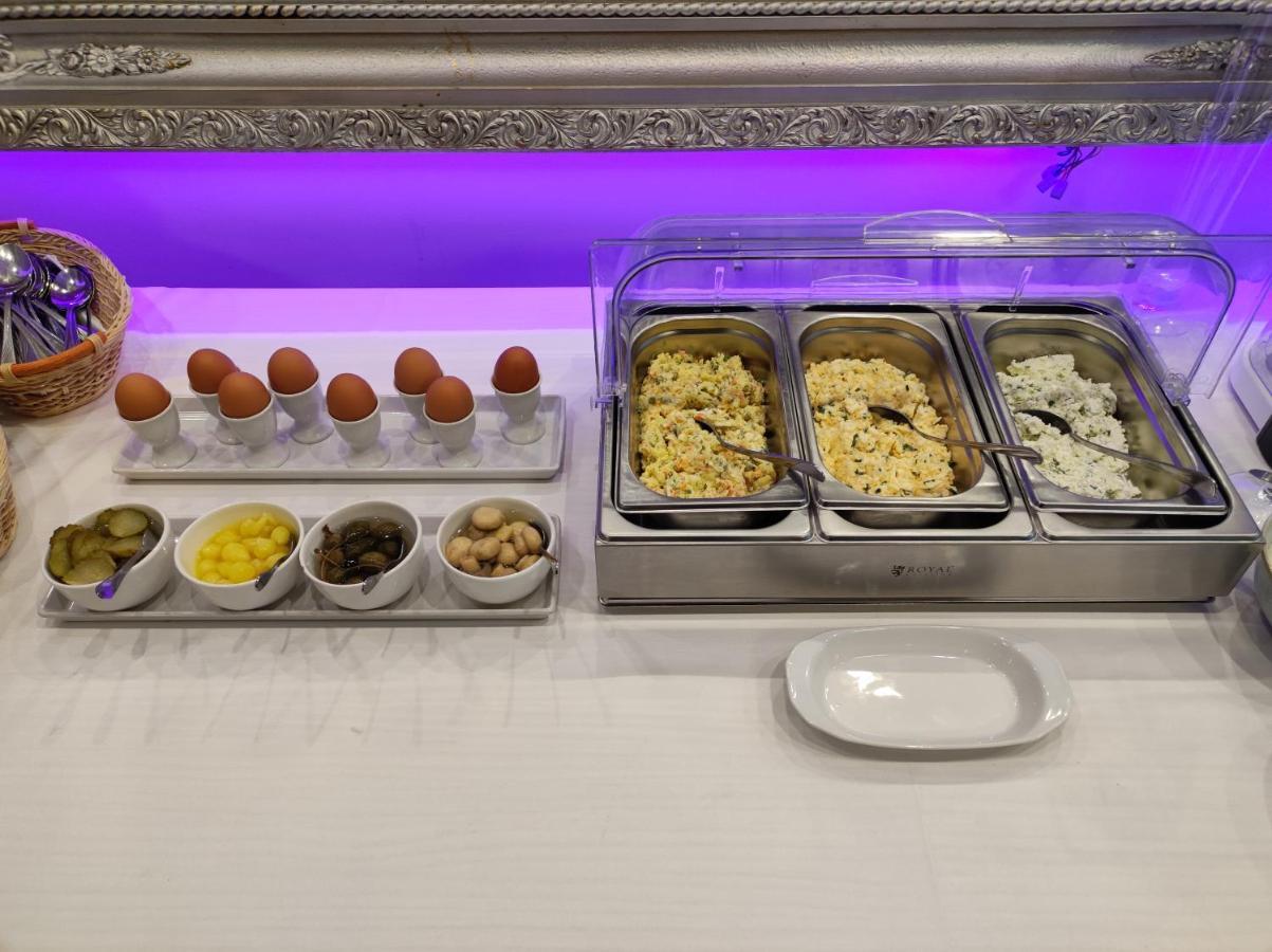 Bialy Dom Henlex Hotel Restauracja Poznań Exteriör bild