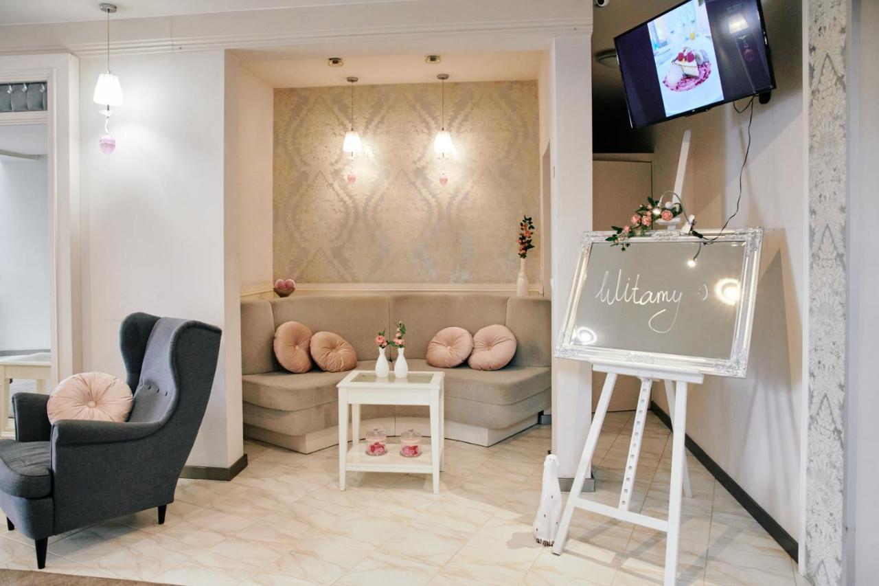 Bialy Dom Henlex Hotel Restauracja Poznań Exteriör bild